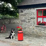 Cosy Farm On The Ring Of Kerry Farmház *