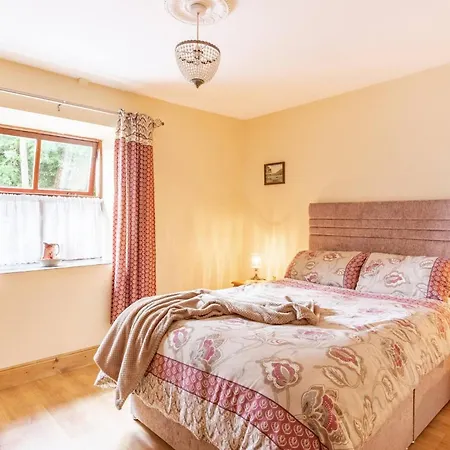 Cosy Farm On The Ring Of Kerry Gospodarstwo agroturystyczne *